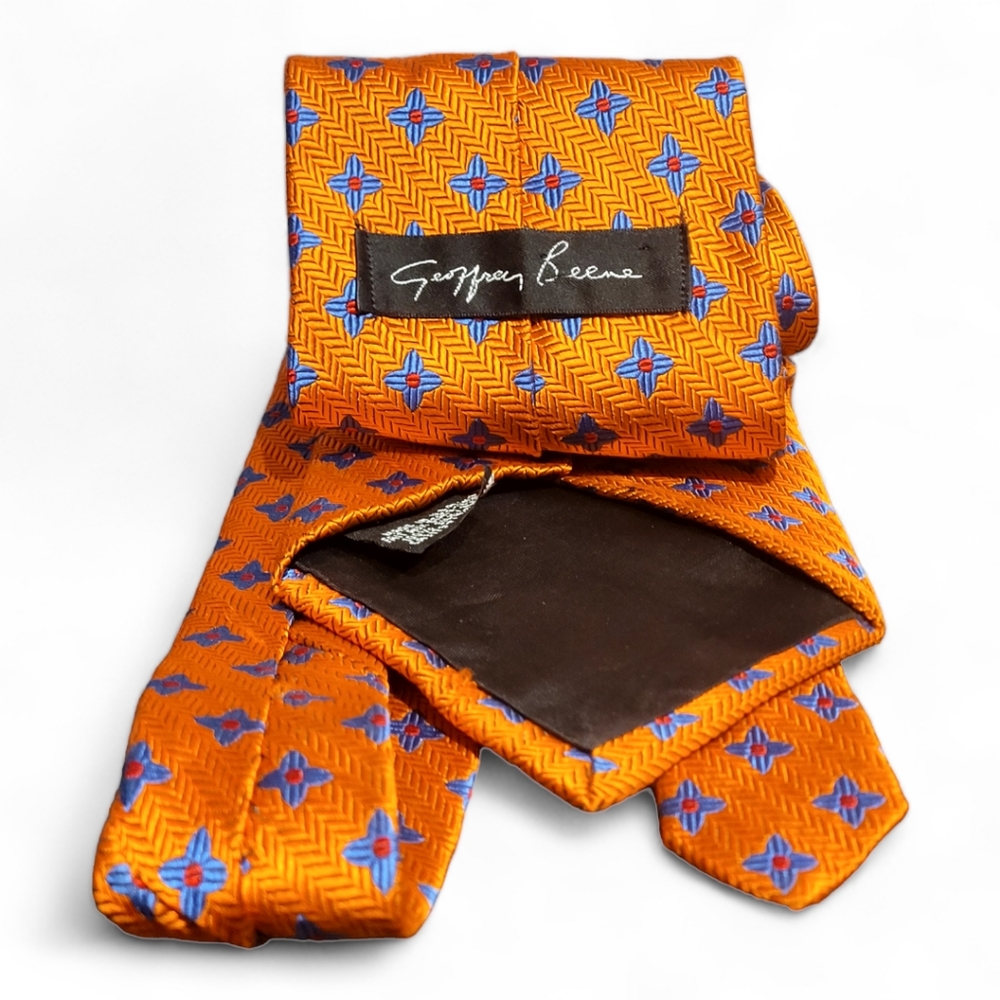 Geoffrey Bean Tie